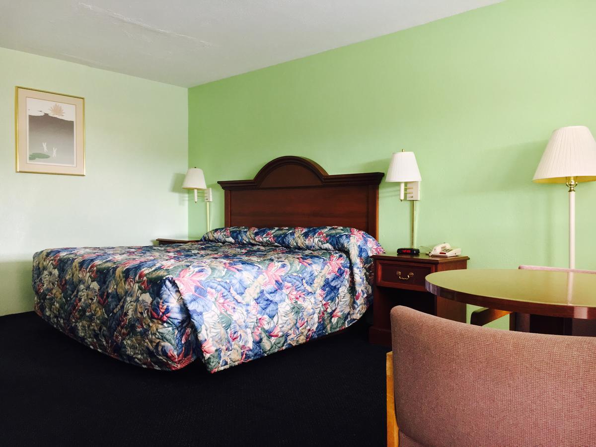 Relax Inn Folkston Extérieur photo